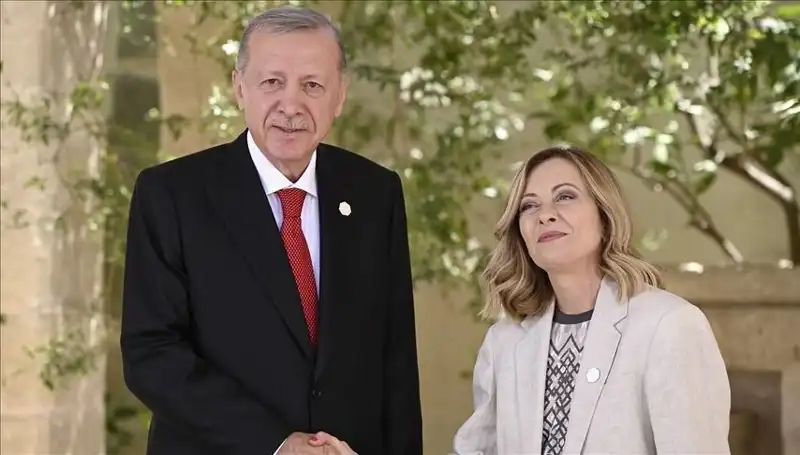 İstanbul’da Akdeniz Zirvesi: Asya ve Avrupa’yı Buluşturan Tarihi Görüşmeler