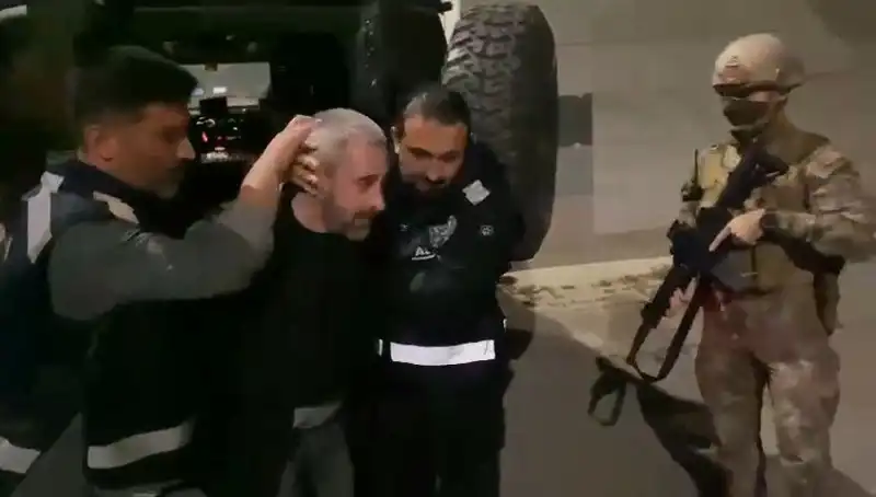 Kardeş Katili Yakalandı: 213 Saatlik Görüntü İncelemesiyle Cezai Süreç Başladı