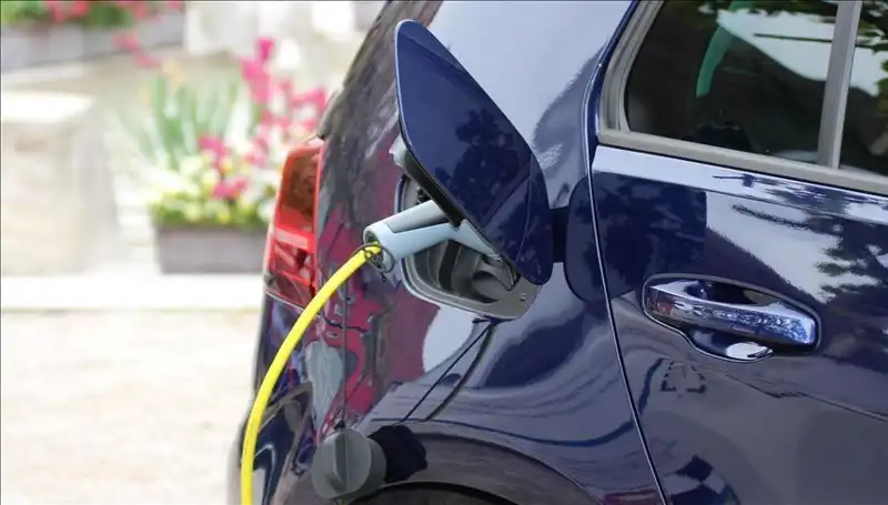 Tesla'nın Rekorunu Kıracak Araç Geliyor: 1500 Kilometre Menzil