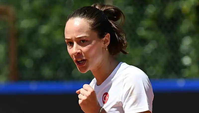Zeynep Sönmez, Tenis Finalinde Şampiyonluk İçin Mücadele Edecek!