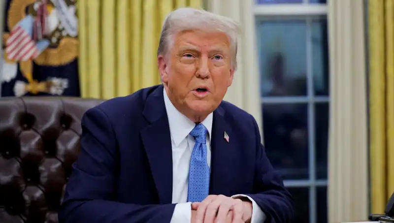 Trump, İran’dan Petrol Alan Ülkelere Yaptırım Uygulanacağını Duyurdu
