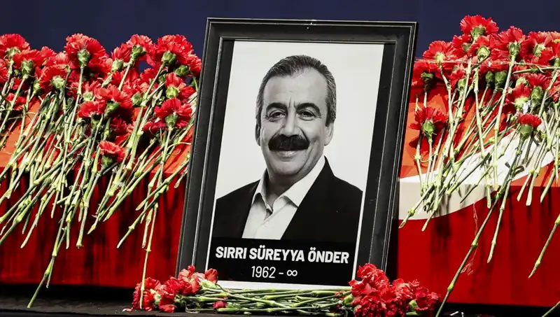 Meclis'te Sırrı Süreyya Önder Anması: Politika, Sanat ve Toplum Üzerine Düşünceler