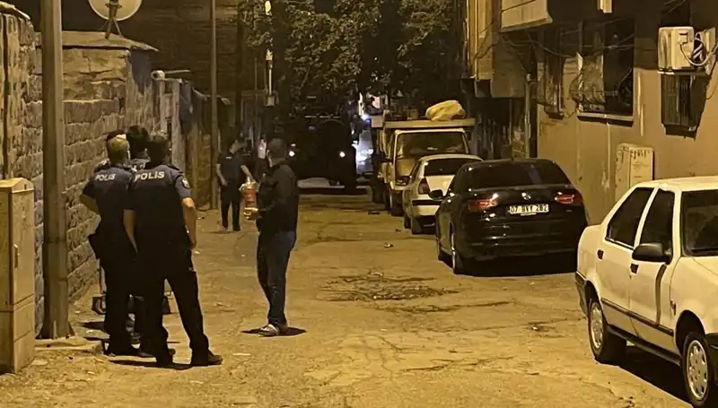 Polise Ateş Açan Şahıs, Bacaklarından Vurulup Yakalandı!