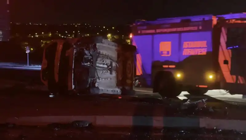 Havalimanı Yolunda Lancana Kazası: Takla Atan Araçta 6 Yaralı!