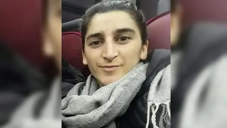 Genç Kızın Gizemli Ölümü: Üç Günlük Aramanın Ardından Ağaçta Bulundu