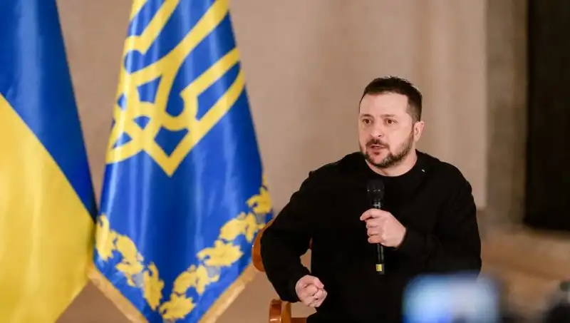 Ukrayna Lideri Zelenski: "Rusya'nın Planlarını Bilmiyoruz, Endişeliyiz"