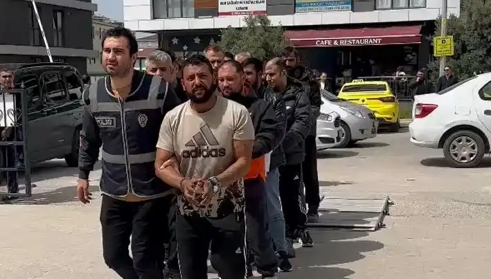 Edirne'de Büyük Operasyon: Yedi Firari Suçlu Kıskıvrak Yakalandı