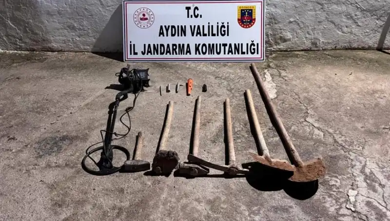 Aydın'da Kaçak Kazı: Suçüstü Yakalanan 5 Kişi Hakkında Detaylar