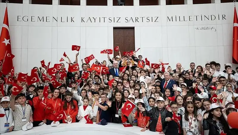 TBMM 105 Yaşında: 23 Nisan Coşkusu İçin Hazırlıklar Tamamlandı