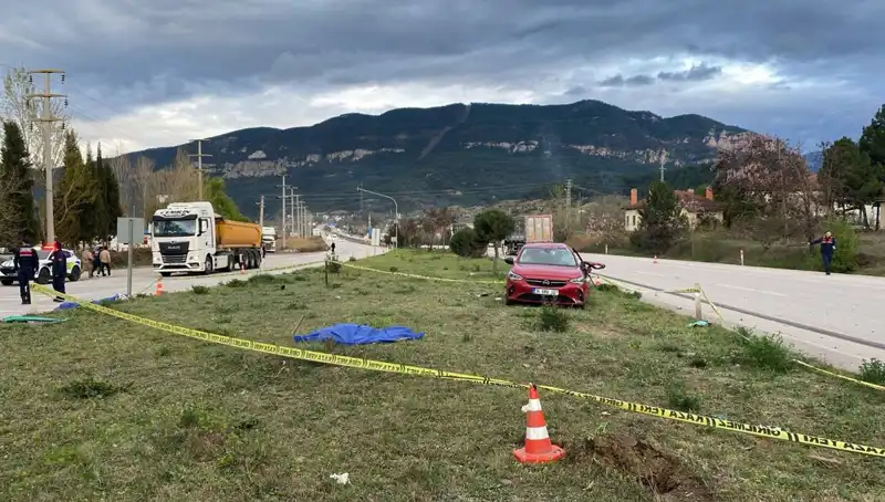 Karabük'te Yaşanan Feci Kazada Aynı Aileden Dört Kişi Hayatını Kaybetti