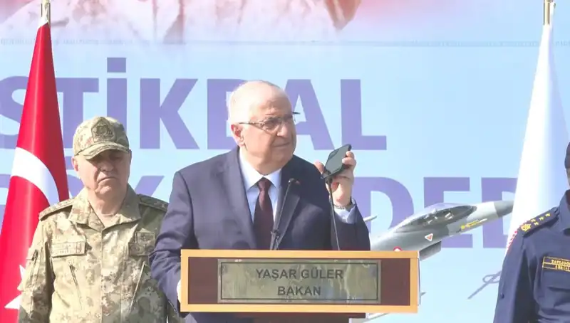 Cumhurbaşkanı Erdoğan'dan Mehmetçiğe Bayram Mesajı: "Sizler Gururumuzsunuz!"