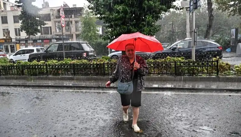 Sarı Kodlu Yağış Uyarısı: Beklenen Fırtına Hakkında Bilmeniz Gerekenler
