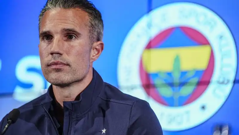 Robin van Persie, Fenerbahçe’nin Şampiyonlar Ligi Şansını Açıkladı!
