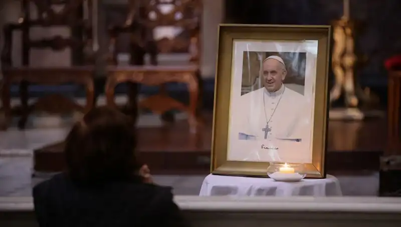 Papa Francis'in Vasiyeti ve Cenaze Planları Açıklandı: Duygusal Detaylar Neler?