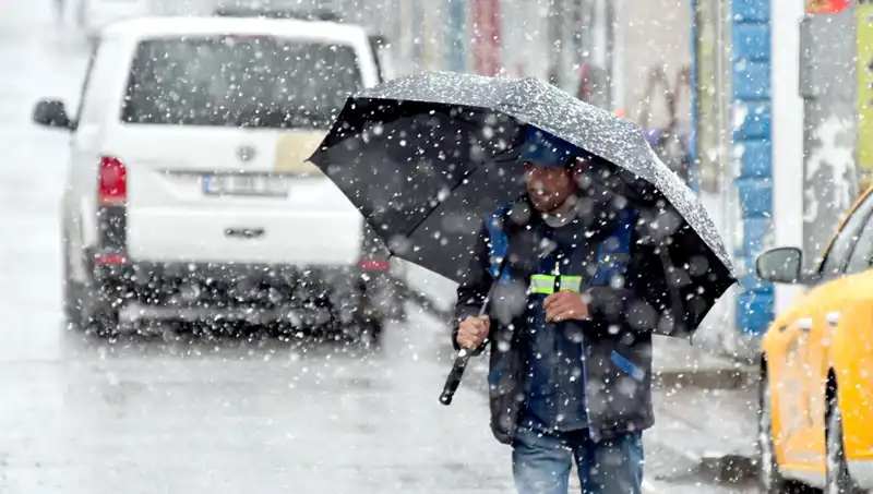 Nisan’da Yaşanan Beklenmedik Kar Yağışı Şehirleri Vurdu!